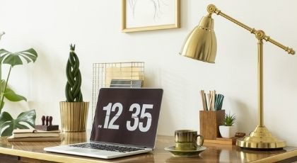 10 Minimalist Home Office Decoration Ideas